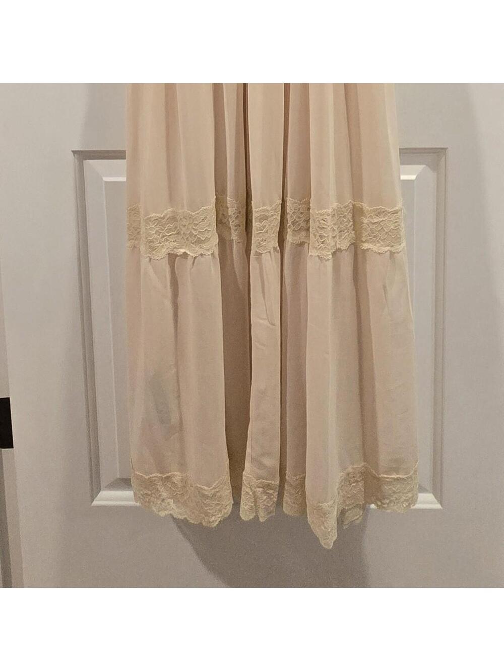 ✨️NWT✨️ Dolls Kill Widow Cream Starless Sky Chiffon Maxi Dress - Picture 5 of 6